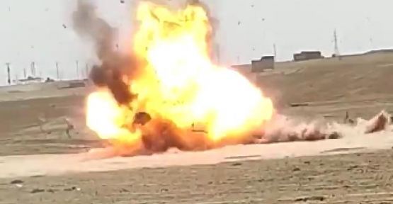 Şanlıurfa sınırında  bir araca tuzaklanmış bomba imha edildi
