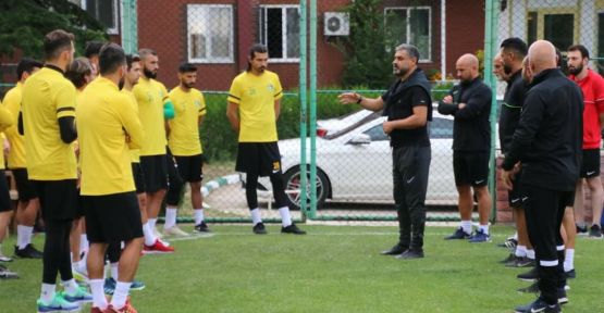 Şanlıurfaspor 15 futbolcuyla anlaştı