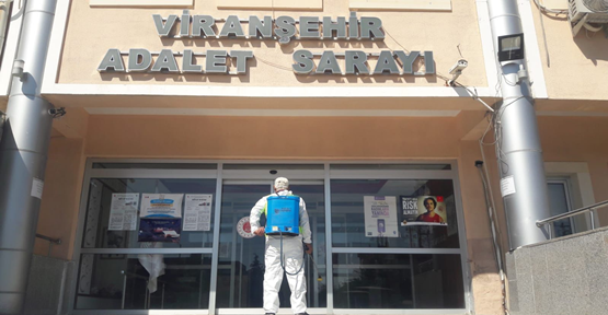 Viranşehir'de ortak kullanım alanları dezenfekte edildi