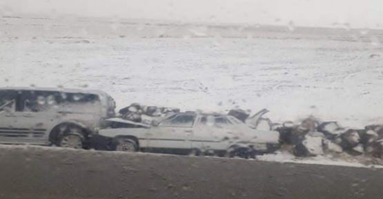 Şanlıurfa’da kar kazalara neden oldu, 6 yaralı
