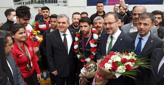 Bakan Kasapoğlu, Şanlıurfa'da İl danışma toplantısına katıldı.