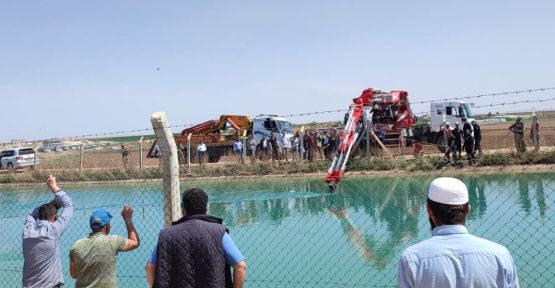 Şanlıurfa'da bir araç daha kanala uçtu Baba kurtuldu oğlu öldü