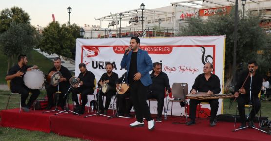 Urfa Ahengi Müzik Topluluğu’ndan Açık Hava Konseri