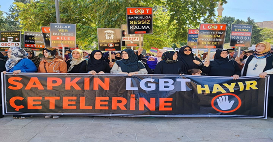 Şanlıurfa'da LGBT karşıtı yürüyüş