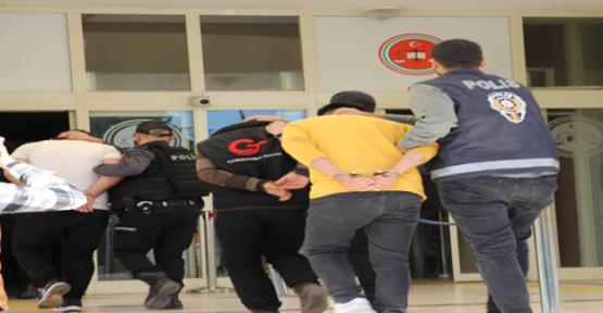 Haliliye'de bıçaklı kavgada, 8 tutuklama