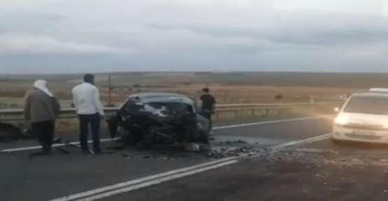 Şanlıurfa’da Otomobille hafif ticari araç çarpıştı: 2 ölü, 2 yaralı