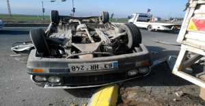 Urfa'da iki araç çarpıştı,3 yaralı