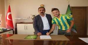 Şanlıurfaspor Orta Saha Oyuncusuyla Sözleşme İmzaladı