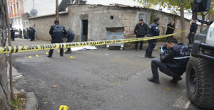 Urfa'da Evin Önünde Silahlı Saldırı, 1 Ölü