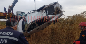 Urfa’da Otomobil Ve Motosiklet Şarampole Devrildi, 5 Yaralı