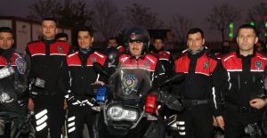 Vali Salih Ayhan , polis motosikletiyle...