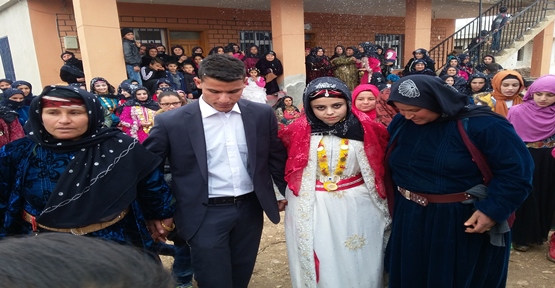 Urfa'da Aşiret Düğününe 5 bin kişi katıldı 